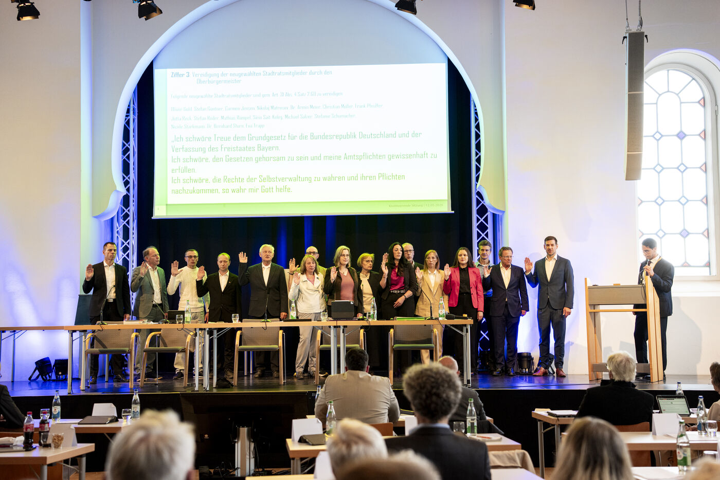 Vereidigung der neu gewählten Stadtratsmitglieder am 12. Mai 2026 in der Synagoge Kitzingen